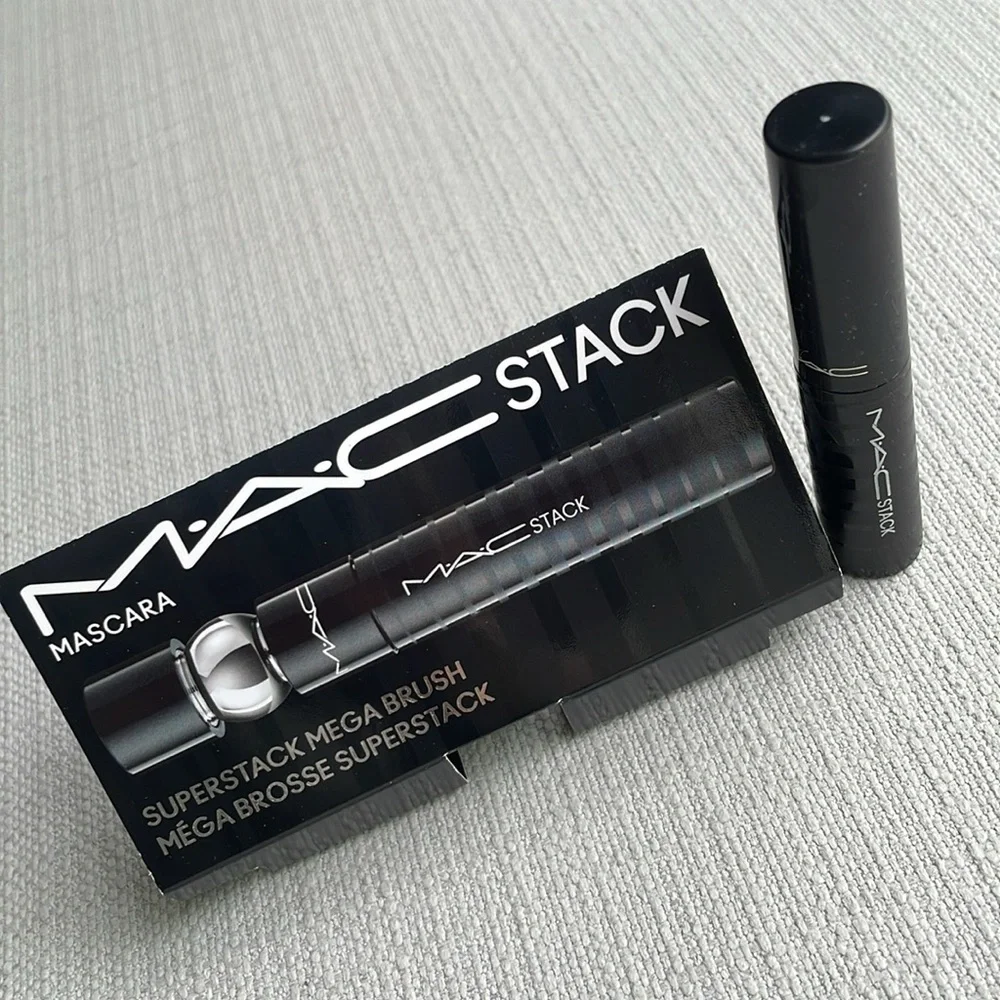M·A·CSTACK superstack mega brush MASCARA 3ml mini sized